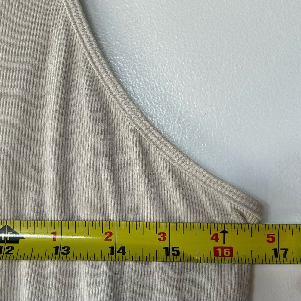 Lululemon Modal Silk Twist-Back Yoga Tank Top - Picture 4 of 6